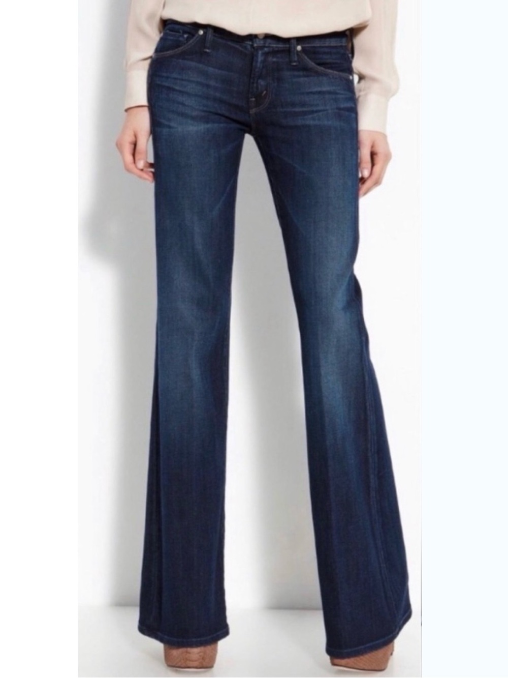 MOTHER The Wilder Flare Jeans Love Potion No. 9 Blue Size 26